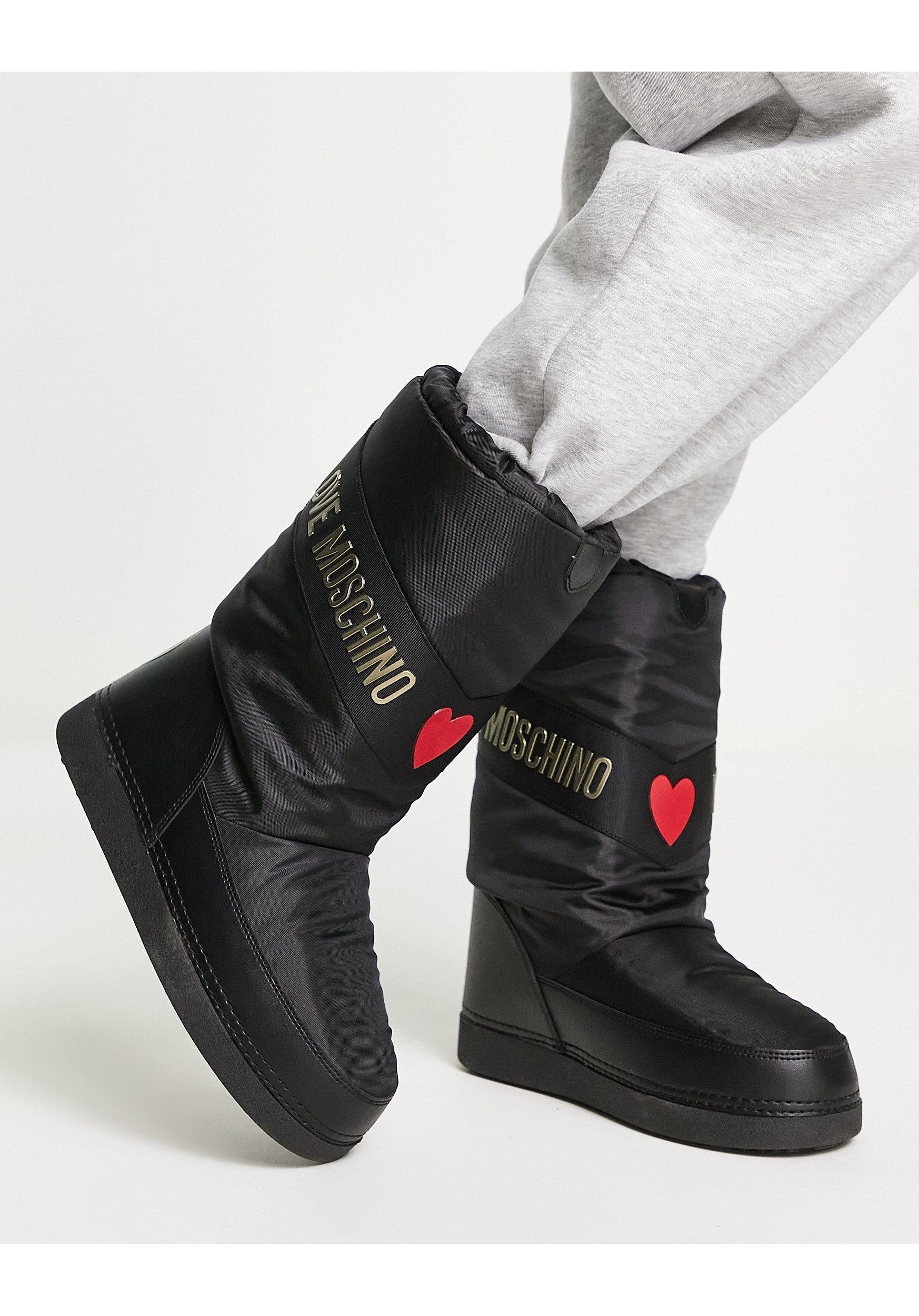 Love Moschino Classic Snow Boots in Black | Lyst