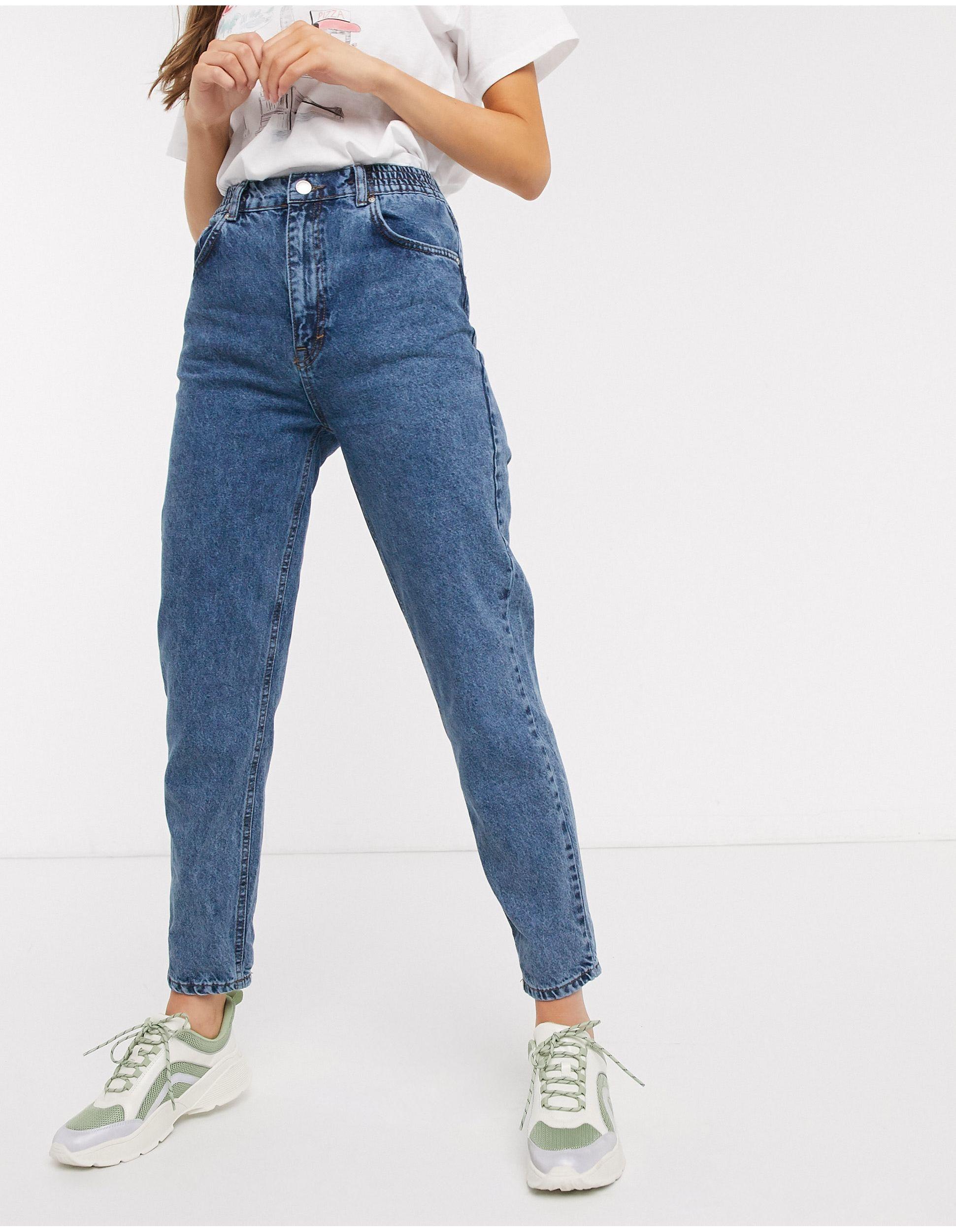 Pull&Bear – mittele mom-jeans mit elastischer taille in Blau | Lyst DE