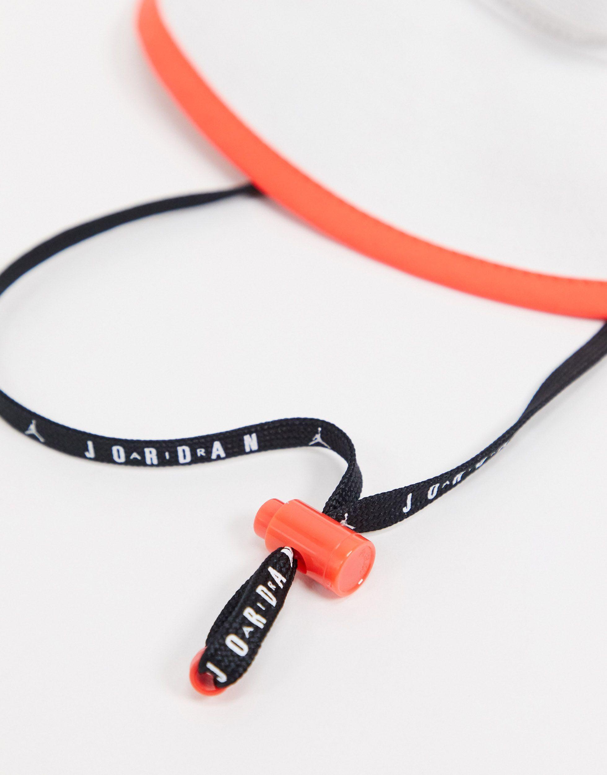 bob nike avec cordon