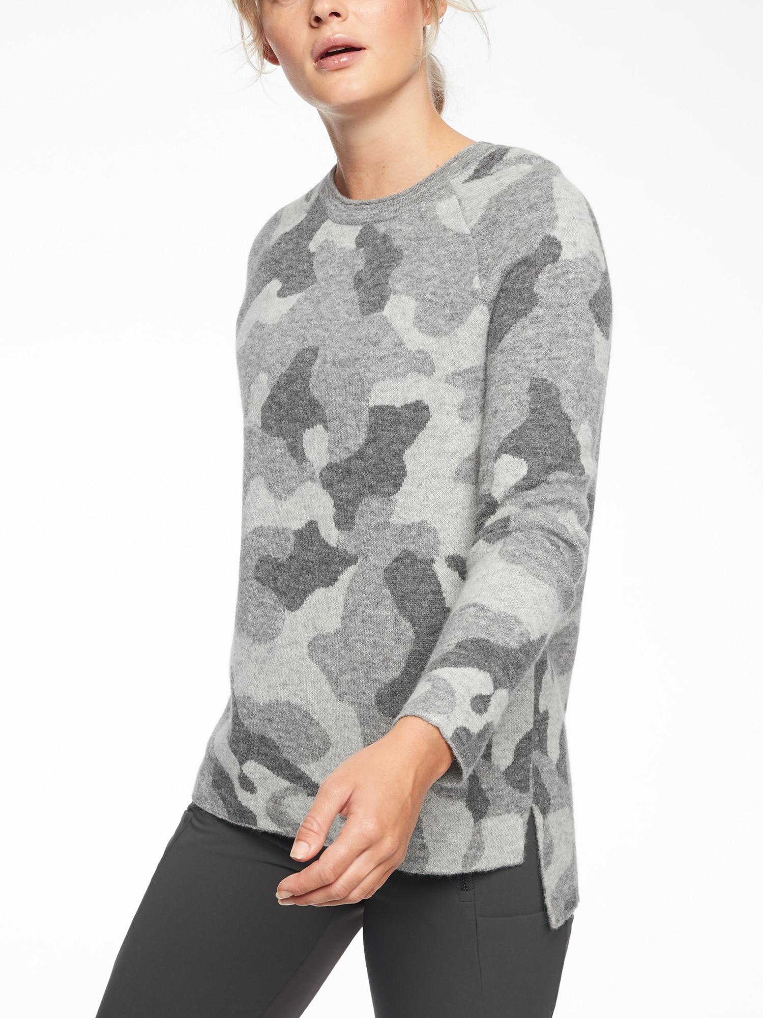 athleta camo sweatshirt