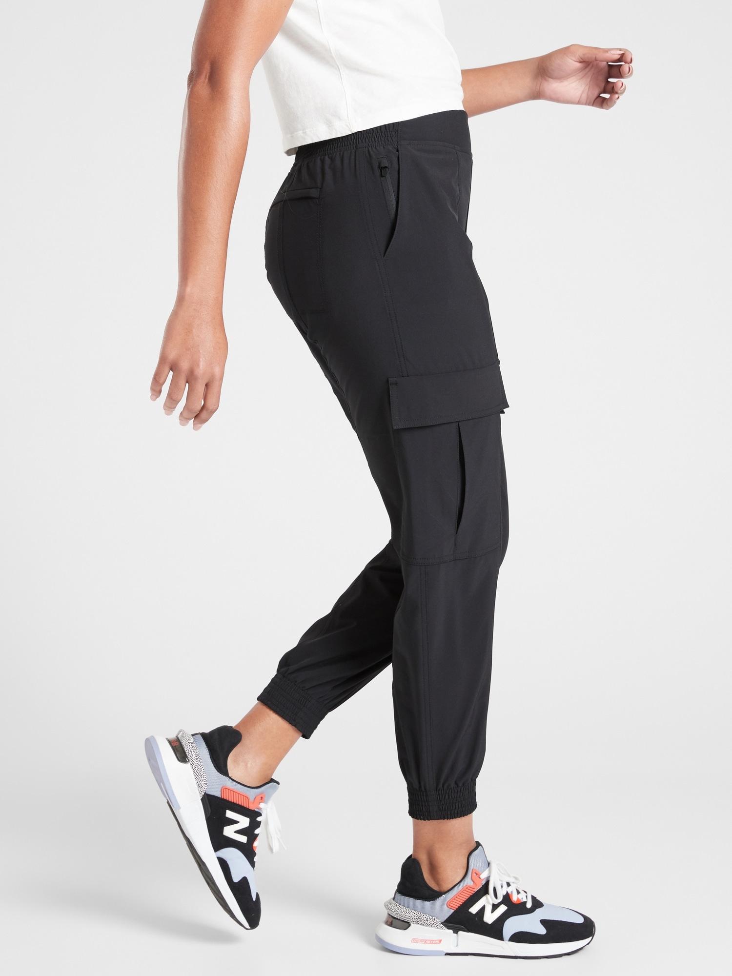Athleta Chelsea Utility Jogger in Black - Lyst