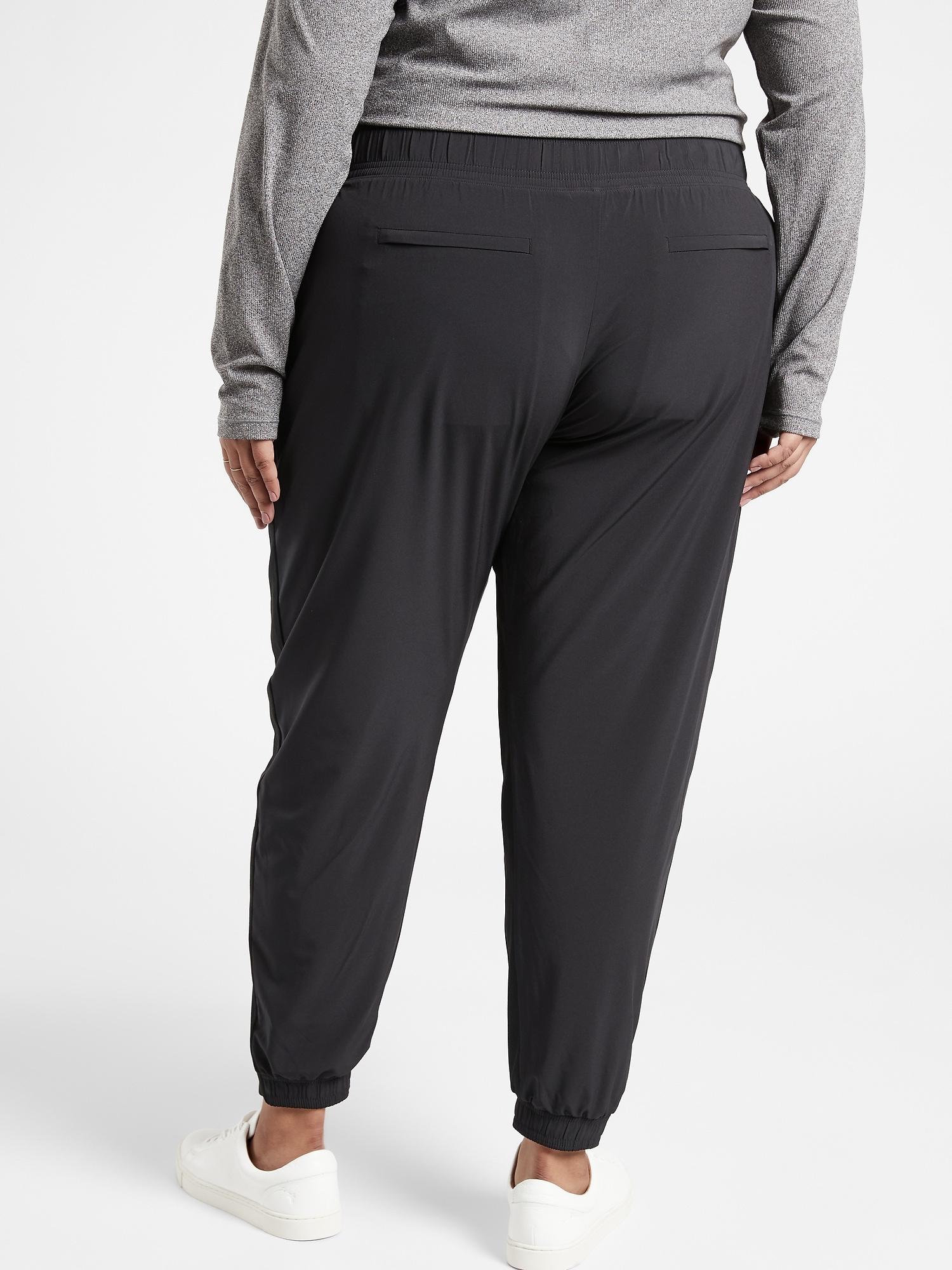 Athleta Brooklyn Lined Jogger in Black 
