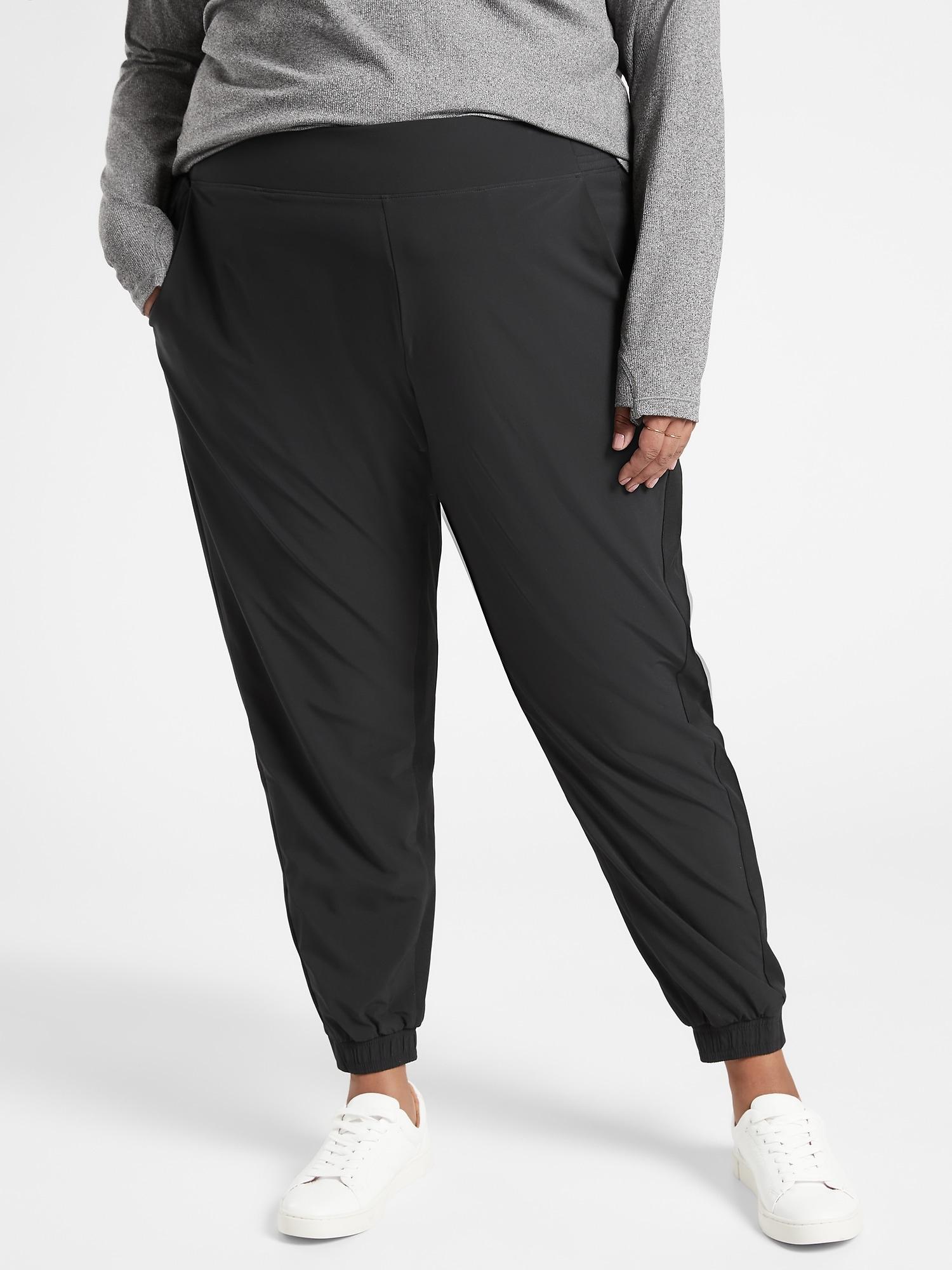 Athleta Brooklyn Lined Jogger in Black 