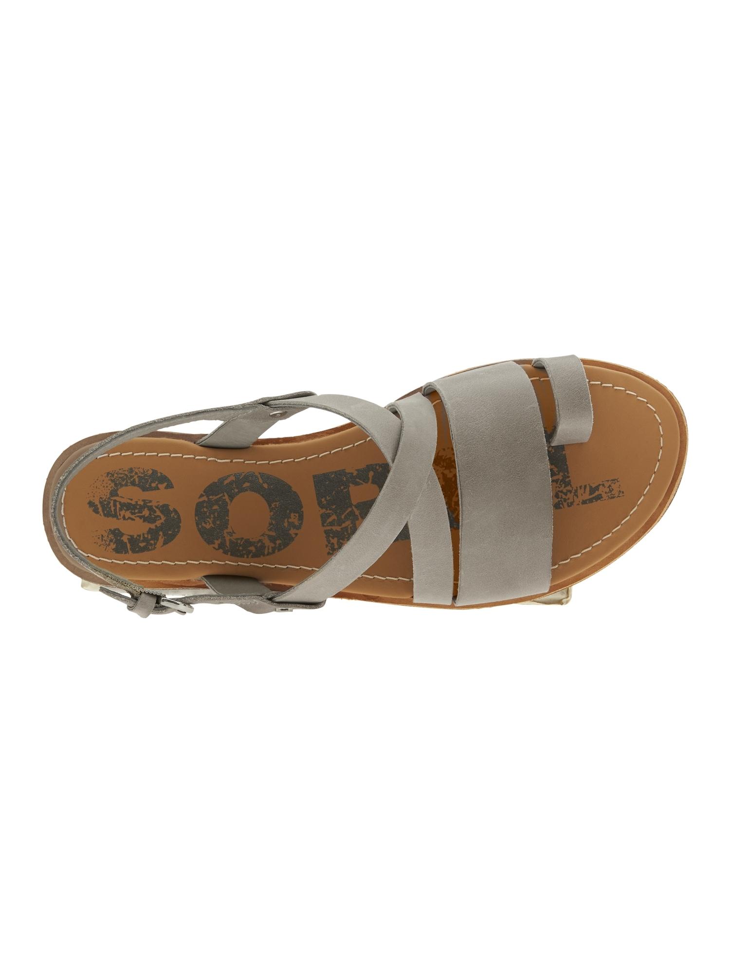 athleta sorel sandals