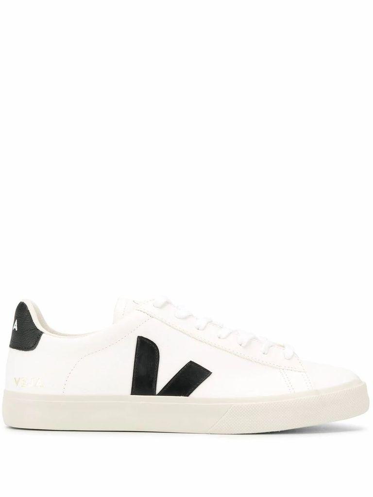 veja campo white black leather