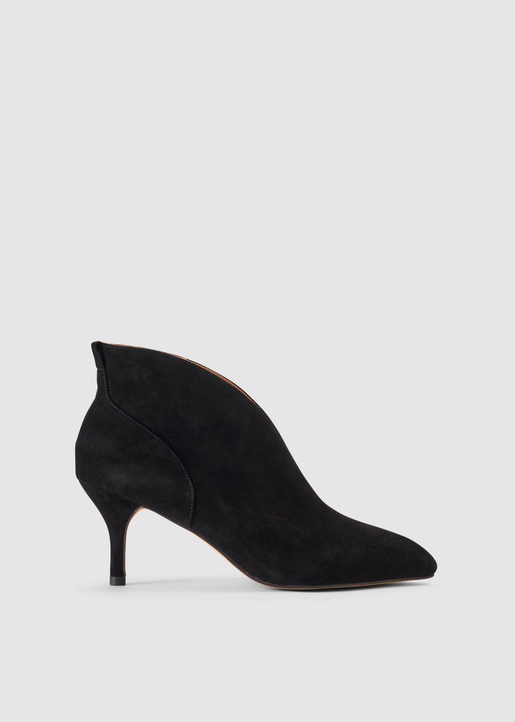 Shoe The Bear Suede Valentine Low Cut 