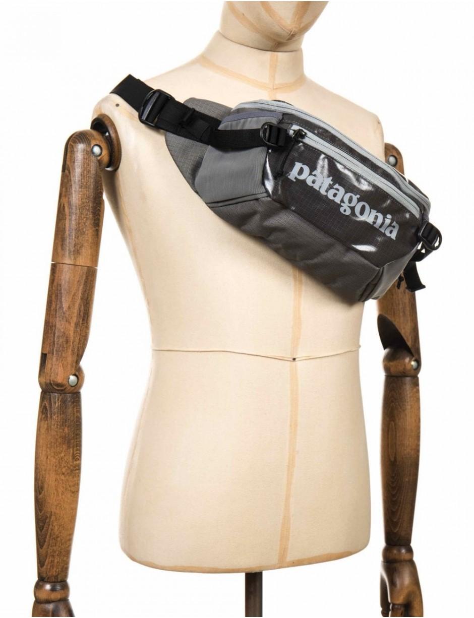 patagonia black hole waist