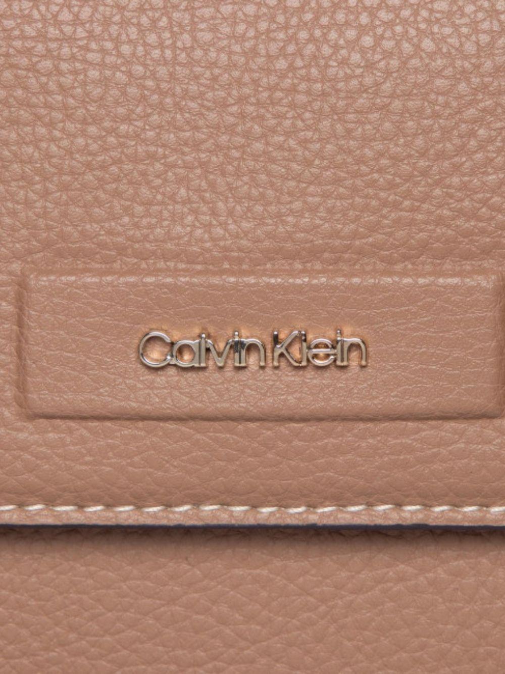 Calvin Klein Borsa A Mano Borsa Tote Con Patta K60k609625 Gez in Brown Womens Bags Tote bags 