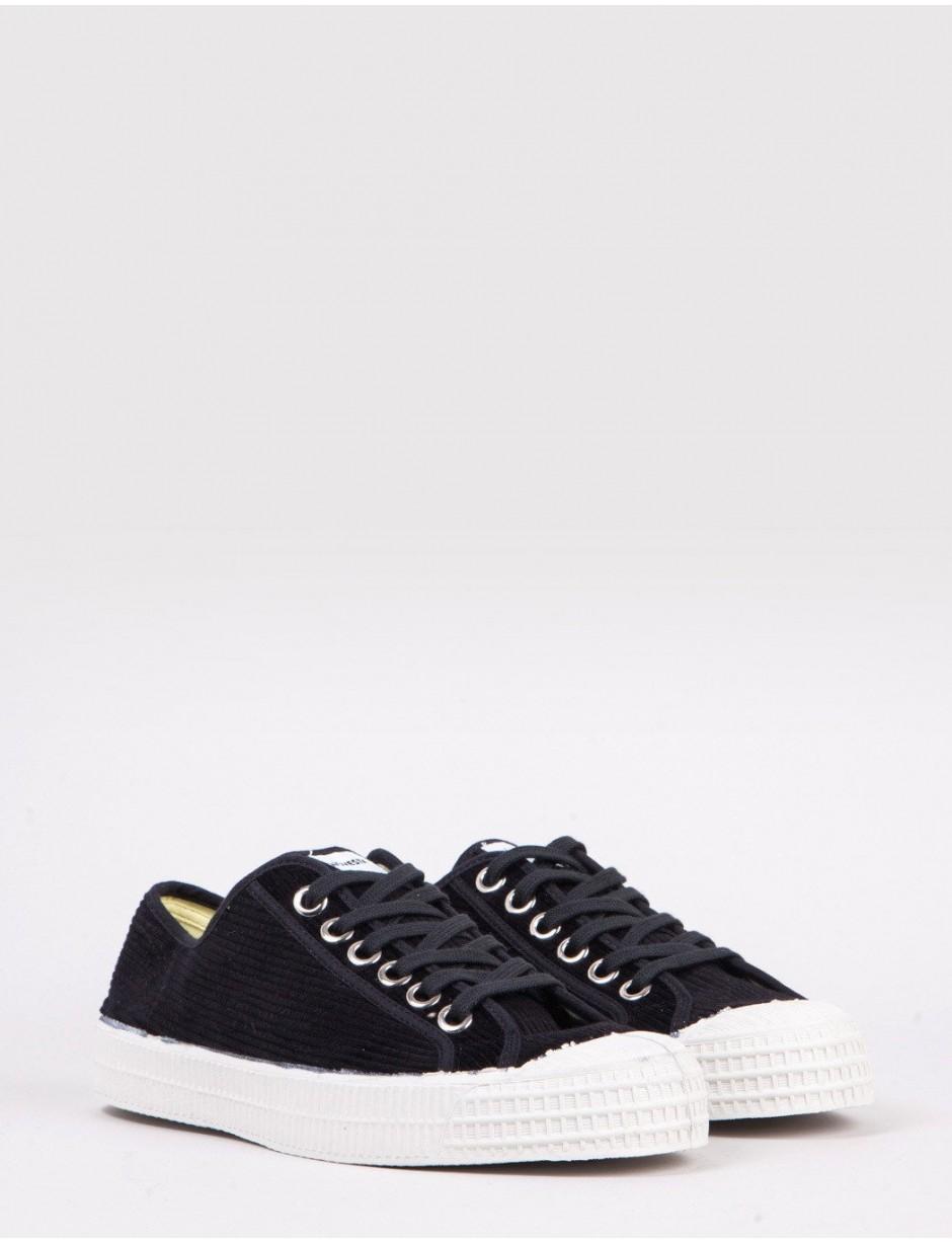 black novesta trainers