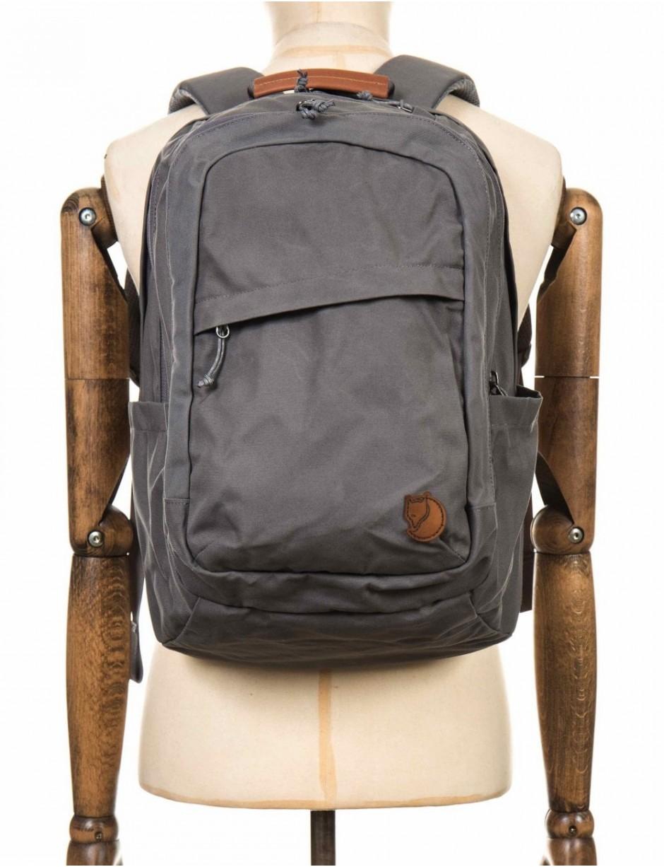 raven 28l backpack