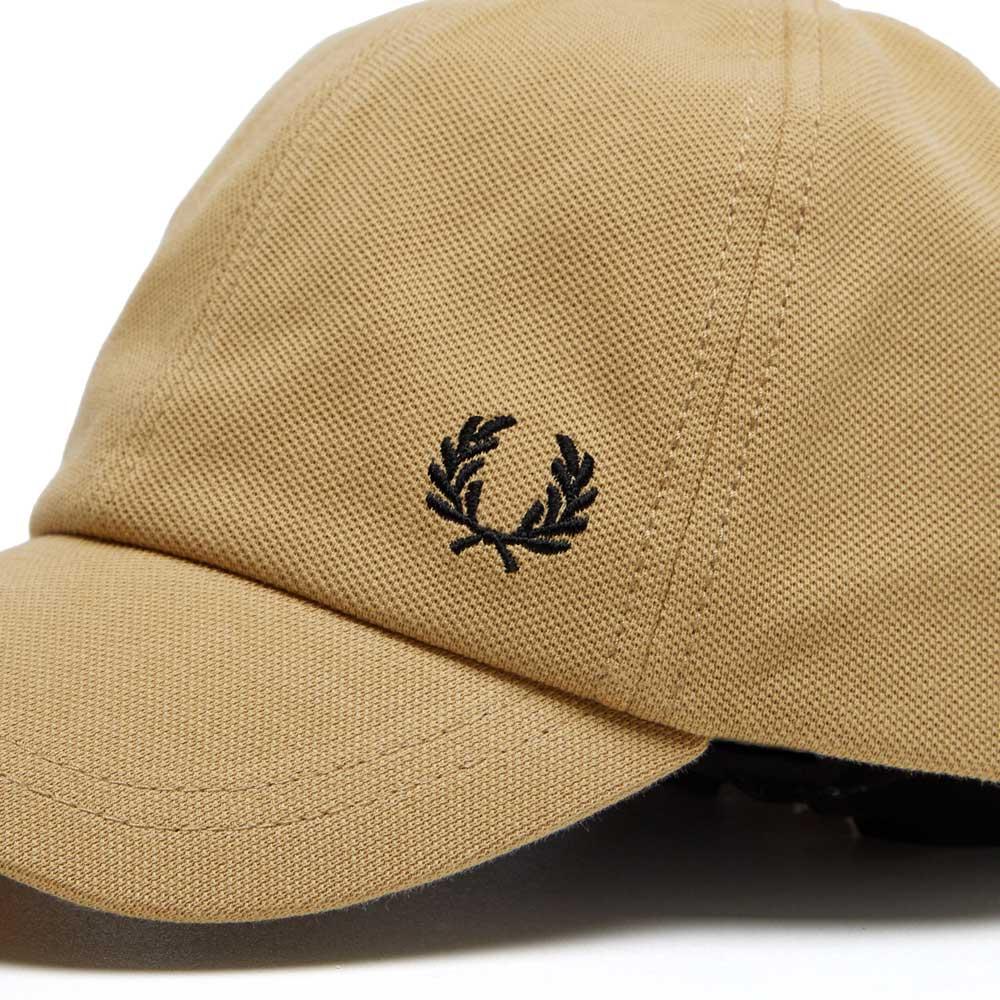 Fred Perry Cotton Pique Classic Cap in 
