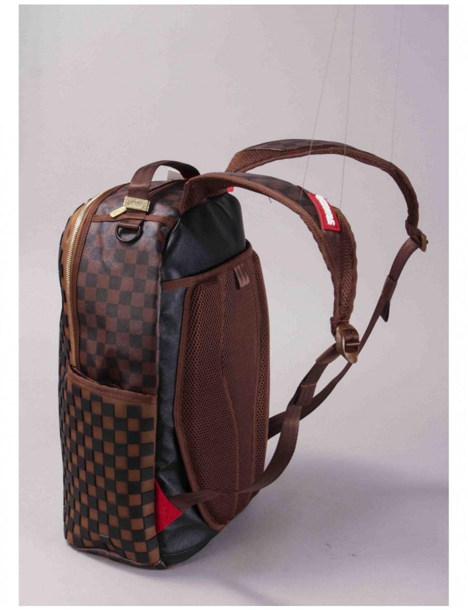 3d molded rubber checkered logo