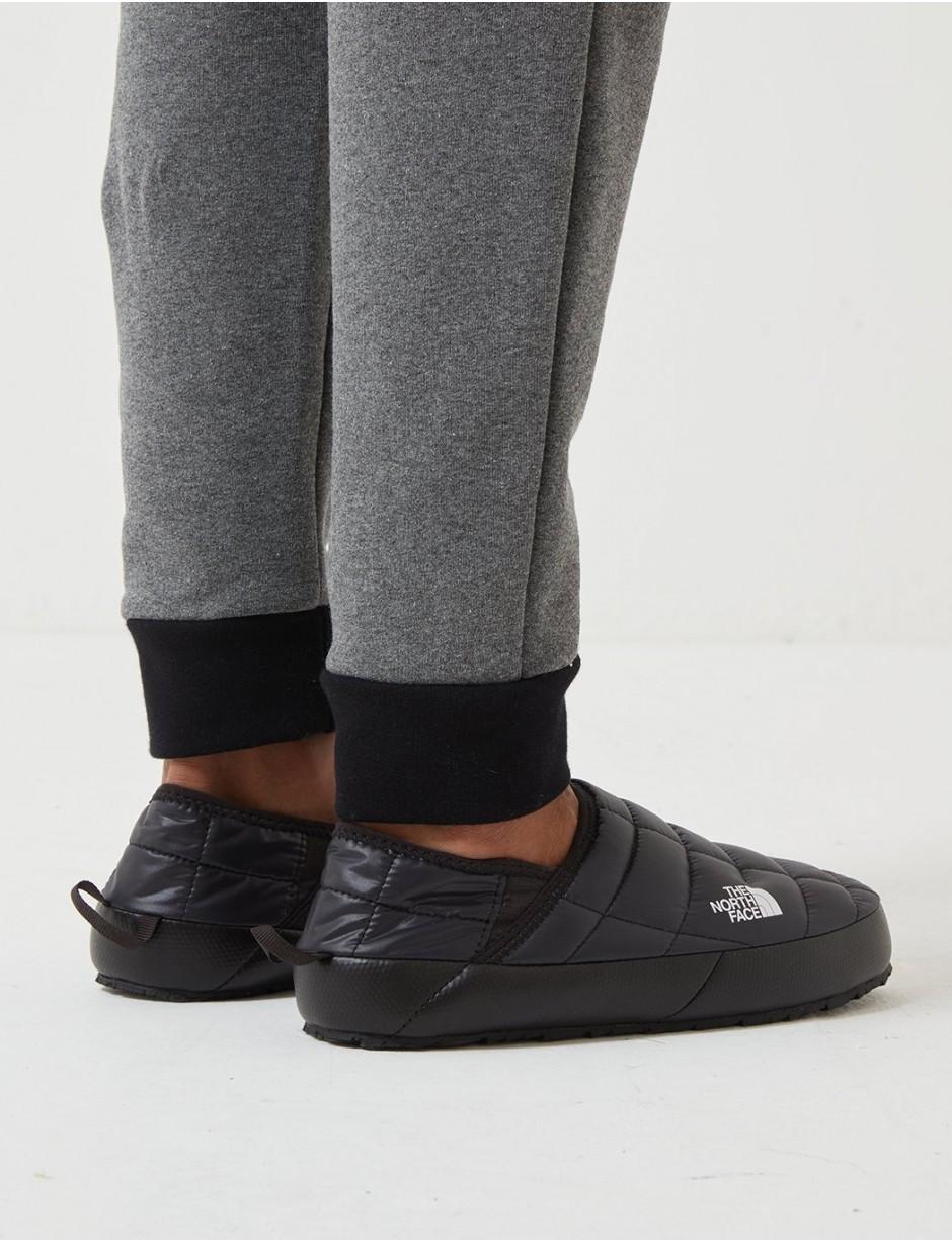The North Face Fleece Thermoball Traction Mule V in Black for Men - Lyst