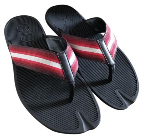 Gucci Flip-flop Leather in Black for 