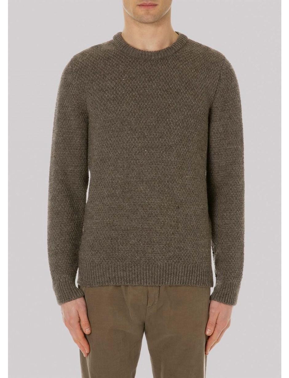 brown crew neck jumper
