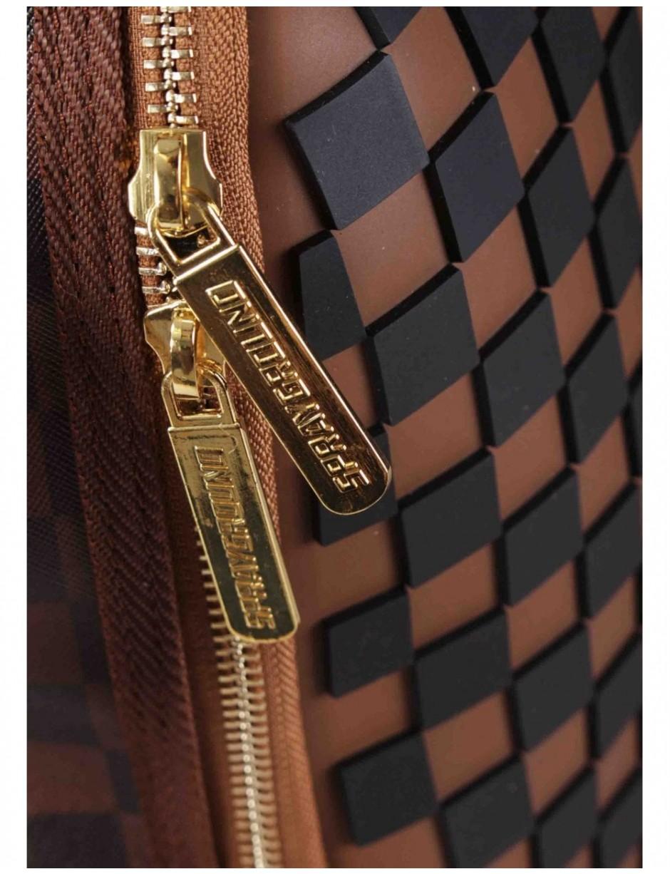 3d molded rubber checkered logo