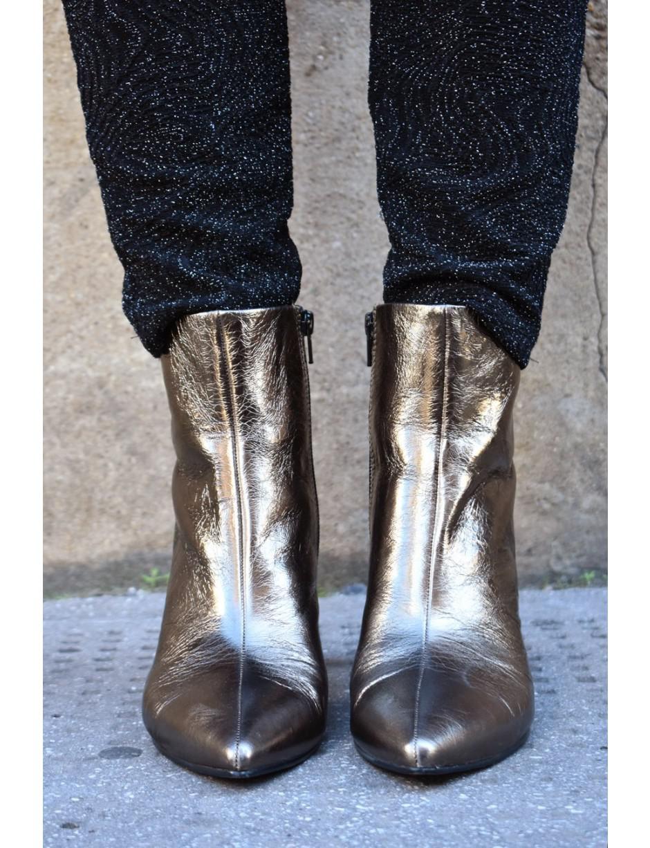 Bebrejde medier med hensyn til Vagabond Leather Whitney Bronze Boots in Gold (Metallic) - Lyst