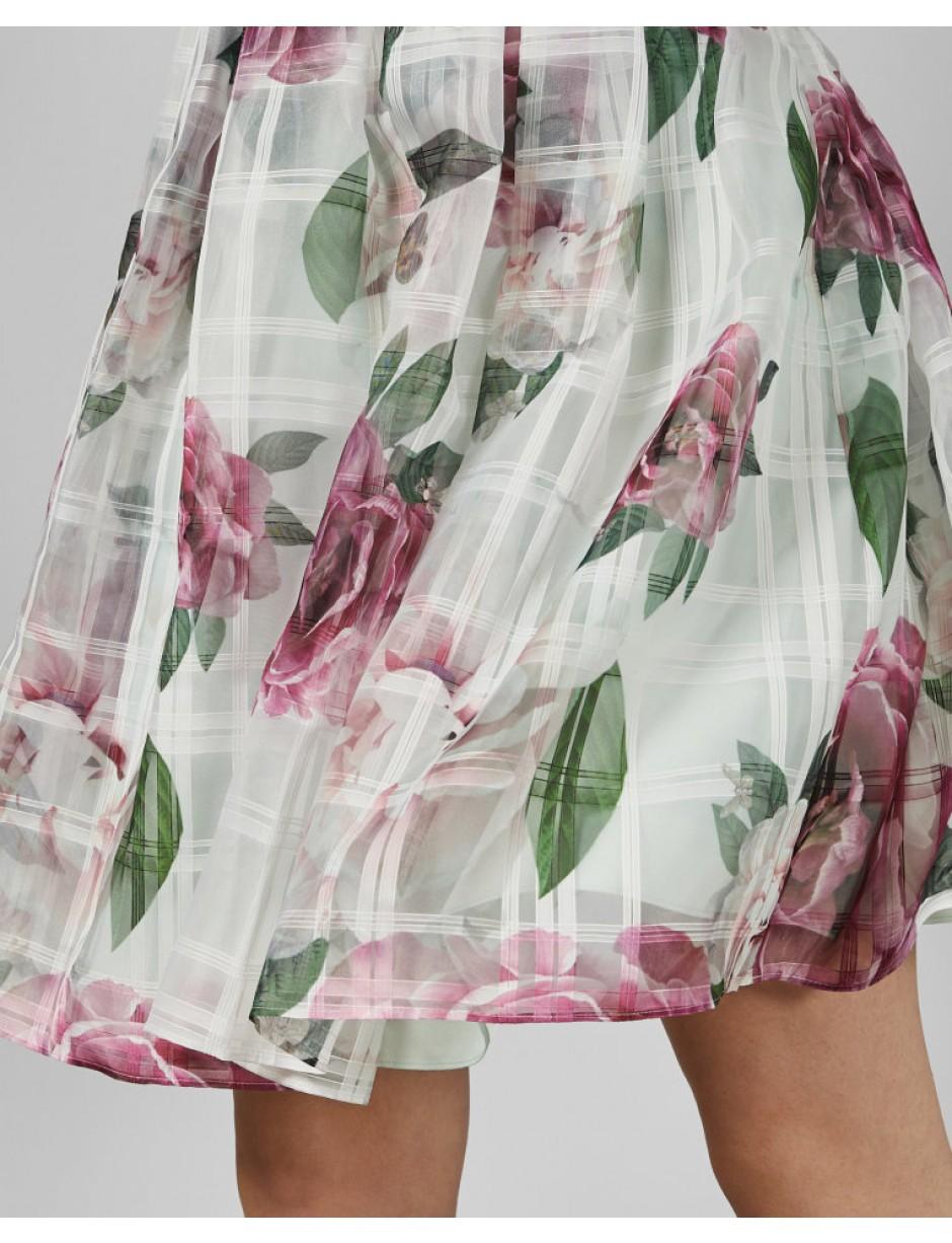 licious ted baker