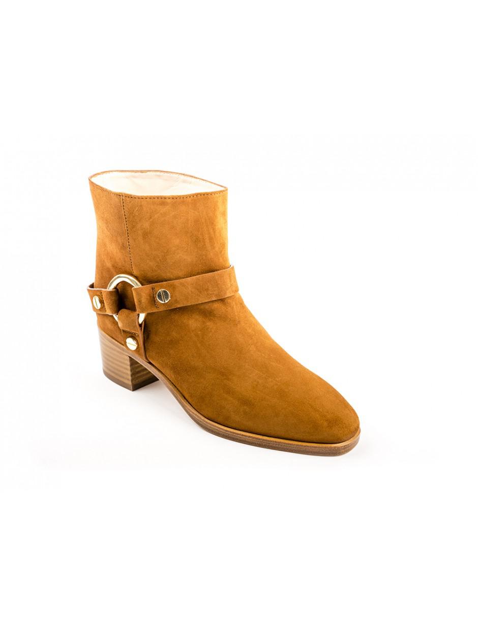stuart weitzman brown suede boots