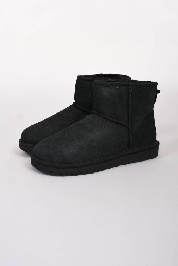 ugg classic mini ii black