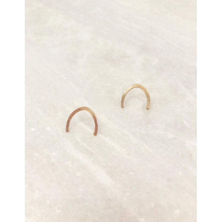 leandra hill metalworks horseshoe stud earrings in natural lyst metal works greenville sc