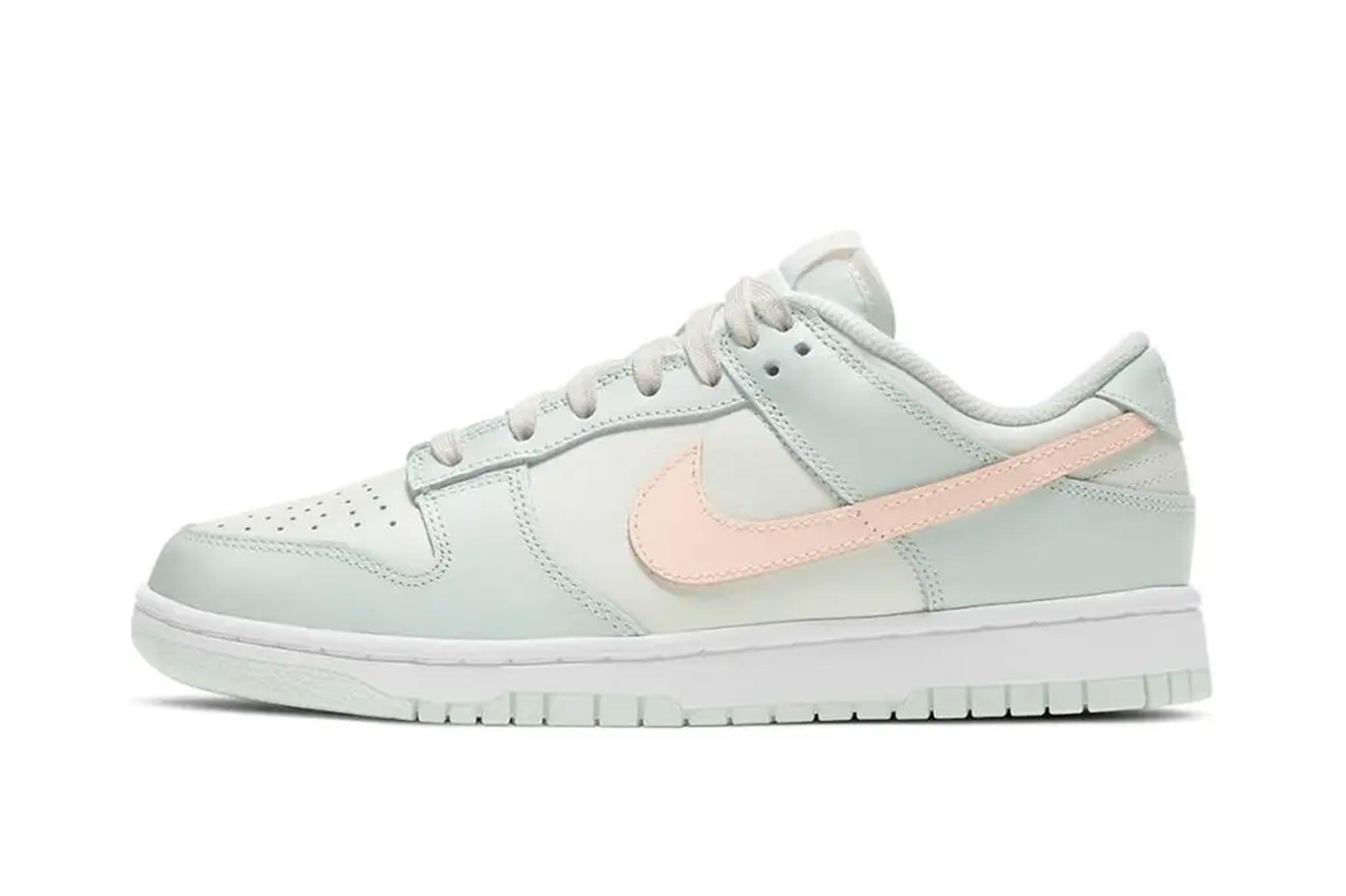 green low dunks womens