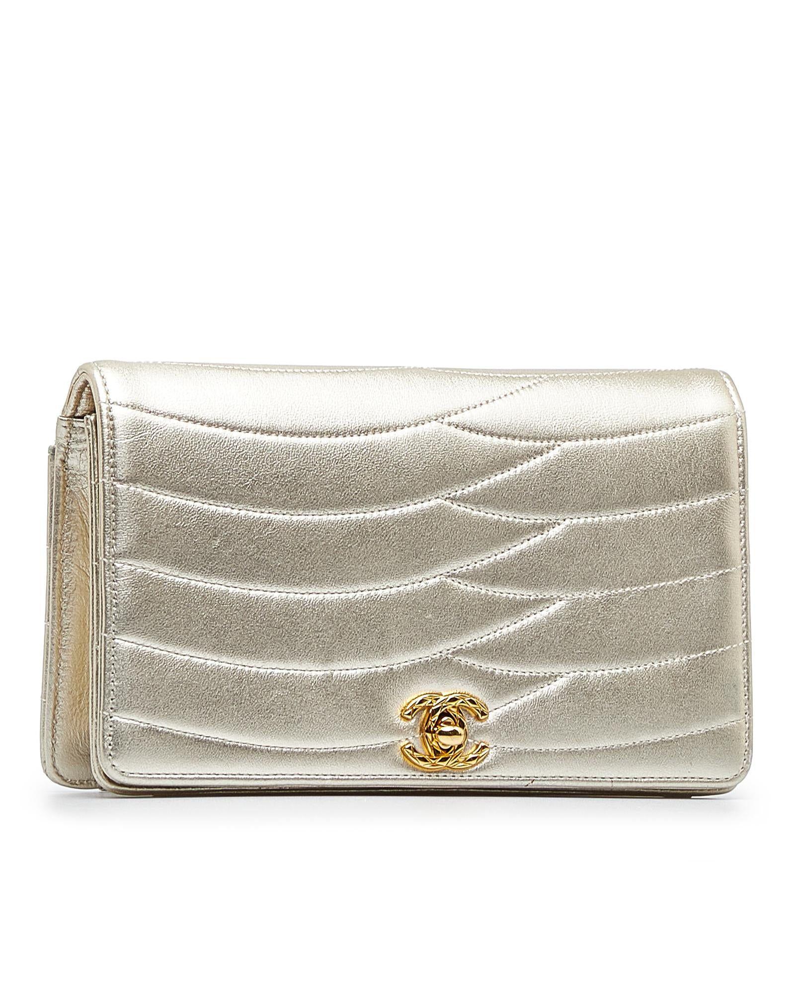 Chanel Quilted Leather Clutch Bag in Gray
