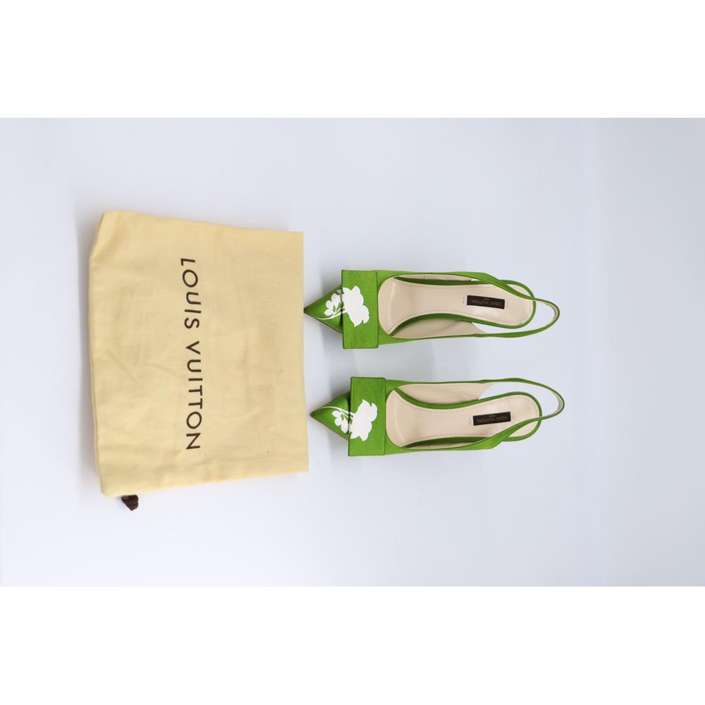 Louis Vuitton Slingback Pumps In Green Satin With White Flower Toe