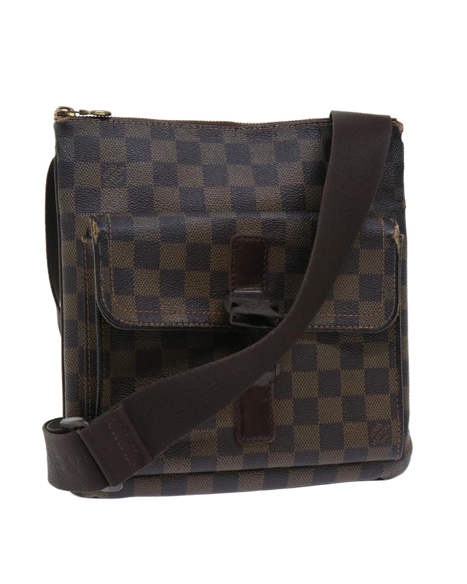 Louis Vuitton Durable Damier Ebene Shoulder Bag With Adjustable Strap in  Black