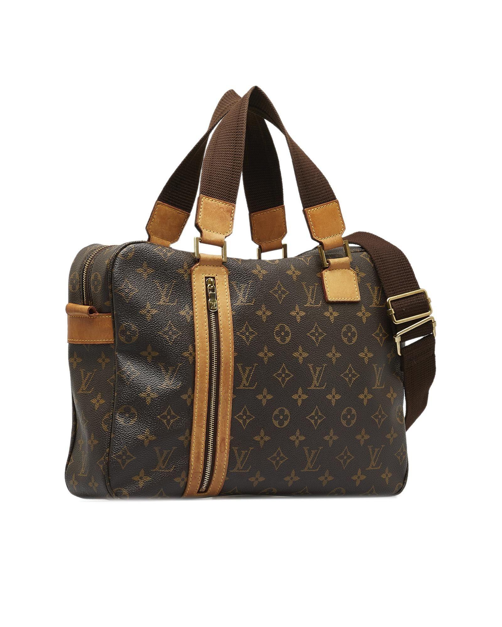 Louis Vuitton Canvas Sac With Leather Trim And Multiple Pockets in