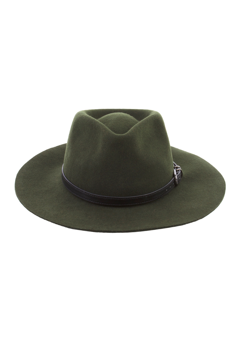 green panama hat