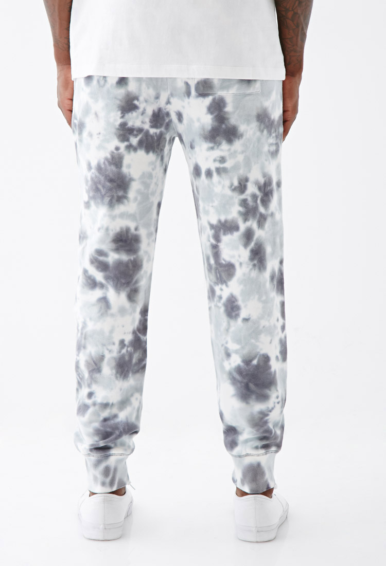 white sweatpants drawstring