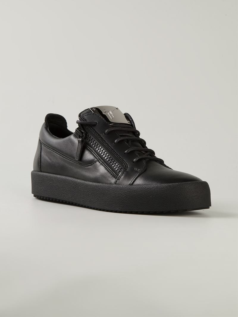 Giuseppe Zanotti Zip Detail Low Sneakers in Black for Men - Lyst