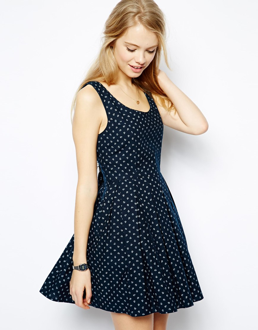 платье британский флаг. Jack wolfskin sonora dress 2043. Jack dress. Jack dress. летний джинсовый сарафан с вышивкой и кружевом.