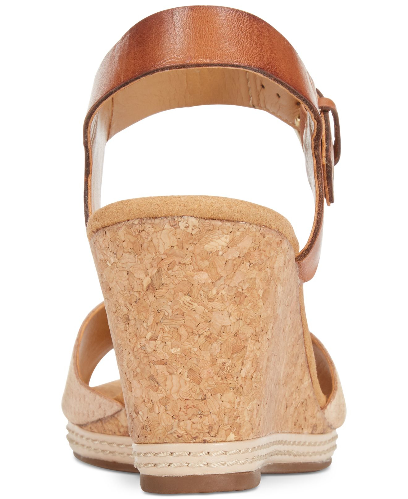 Clarks Leather Cork Wedge Sandals Helio Latitude Size 10 Color is Nude 