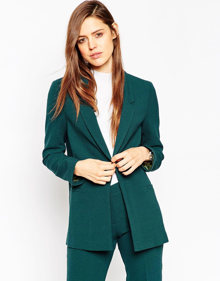 С чем носить темно зеленый пиджак