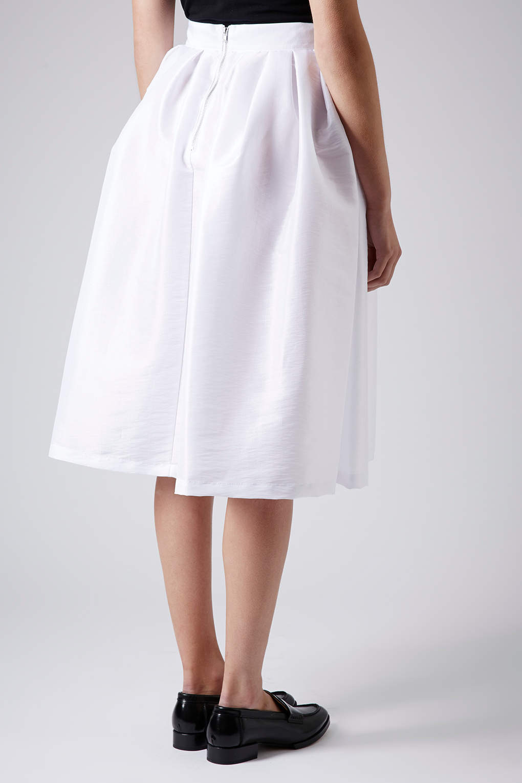 TOPSHOP Taffeta Midi Skirt in White - Lyst