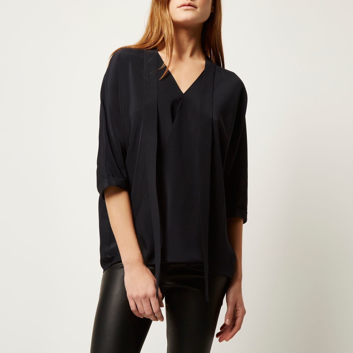 Woven Sleeve Cotton Silk Blouse in Grey : UNT18