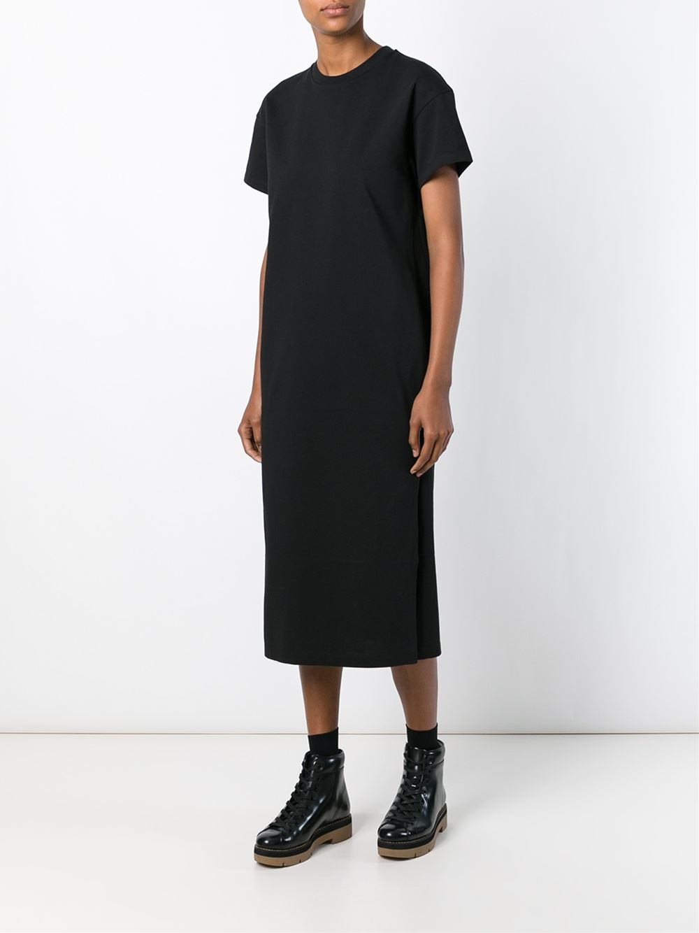 black t shirt dress midi