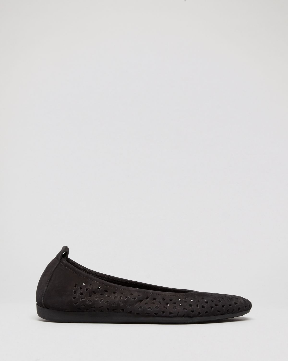 stretch ballet flats