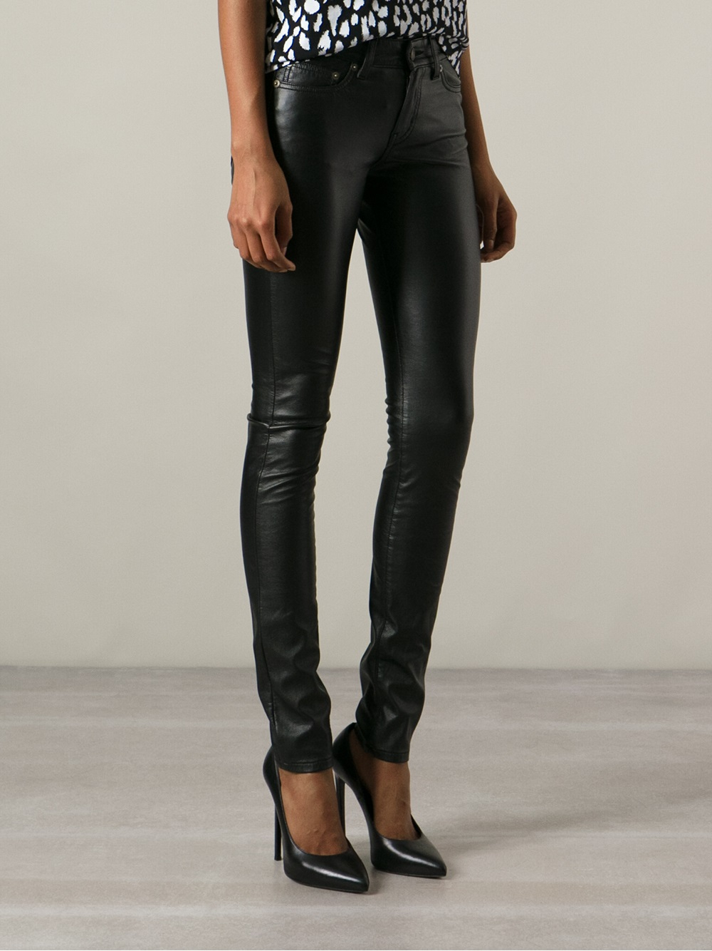 Saint Laurent Eco Leather Skinny Jeans in Black - Lyst