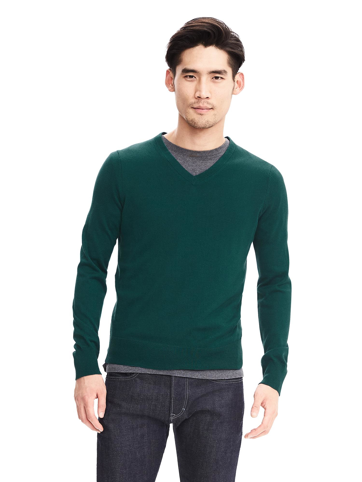 Banana republic Silk Cotton Cashmere Vee Sweater Pullover in Green for ...