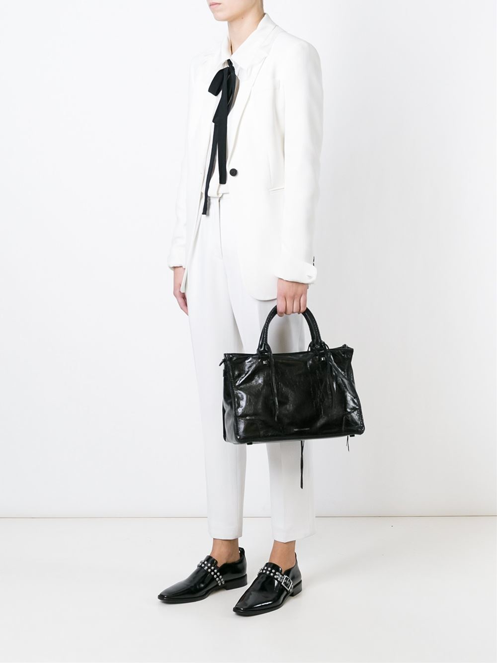 regan tote