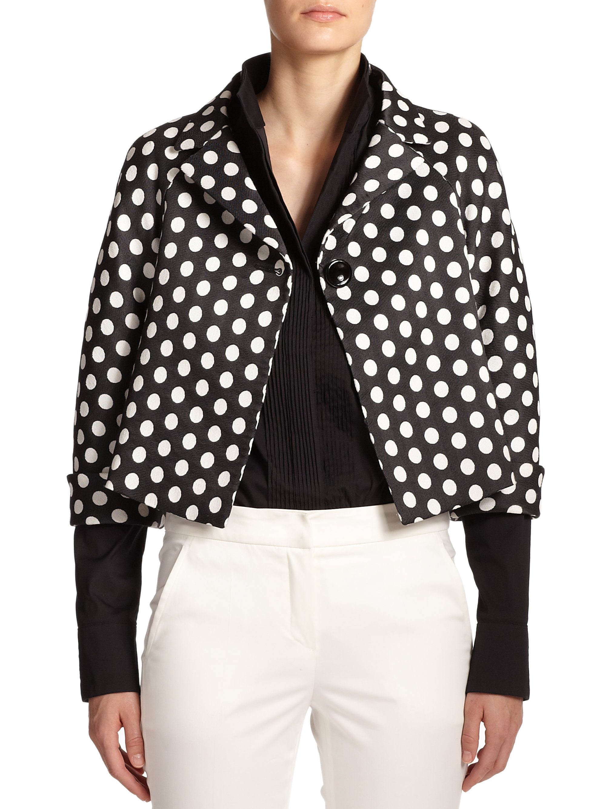 Keep It Simple Oct 03, · Black and white polka dot dresses look great with reds and pinks. If your dress is brown and white, consider wearing purple accessories. Yellow accessories look great with a navy polka dot 85%(80).
