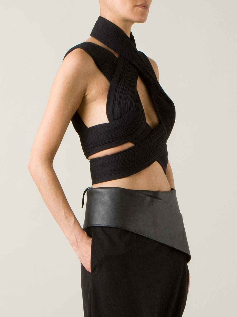 Dion Lee Twisted Top in Black | Lyst