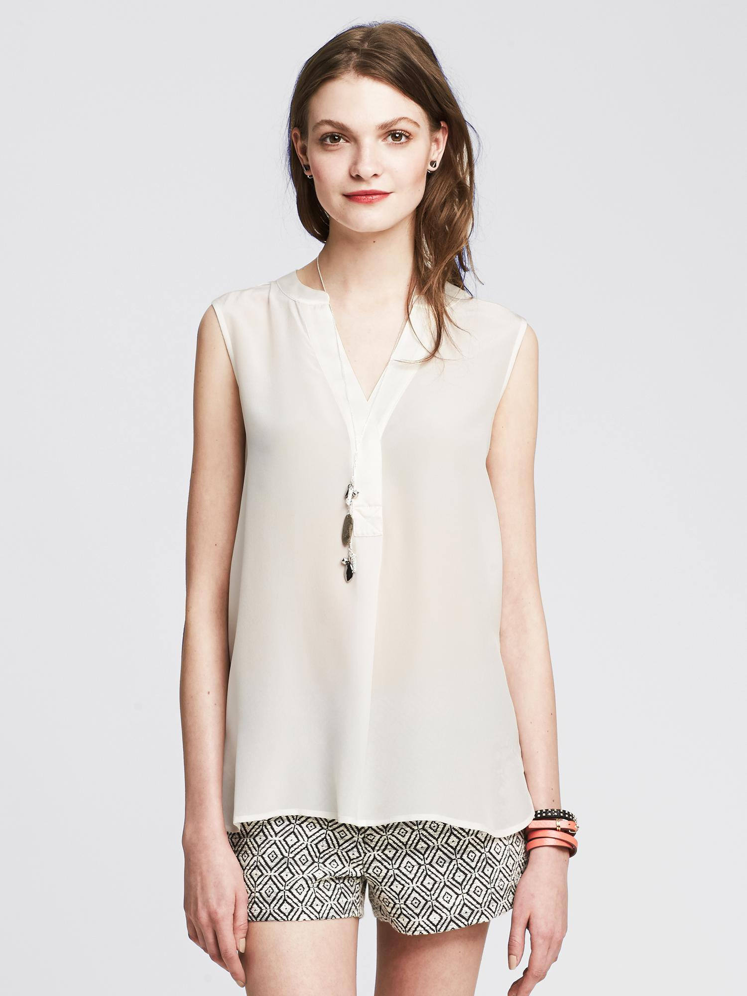 Banana republic Light Silk Sleeveless Popover Blouse in White (Snow day
