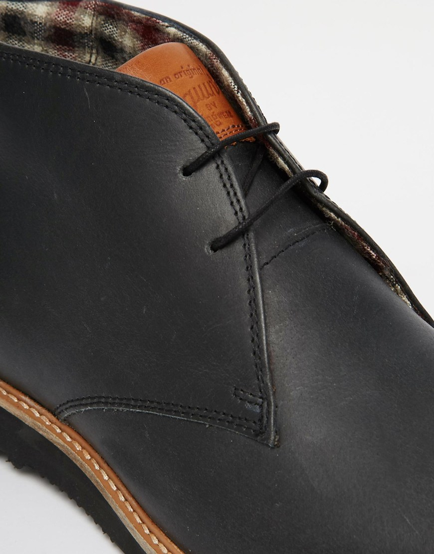 penguin desert boots