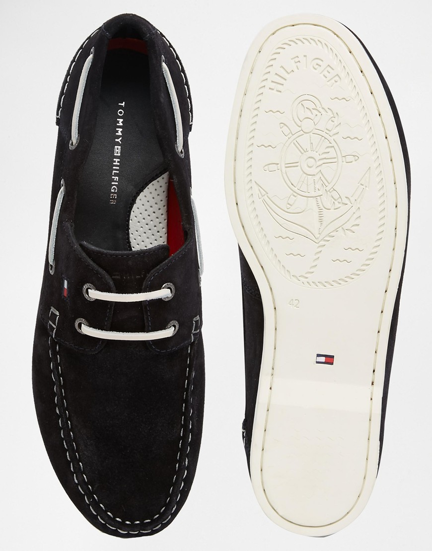 tommy hilfiger boat shoes