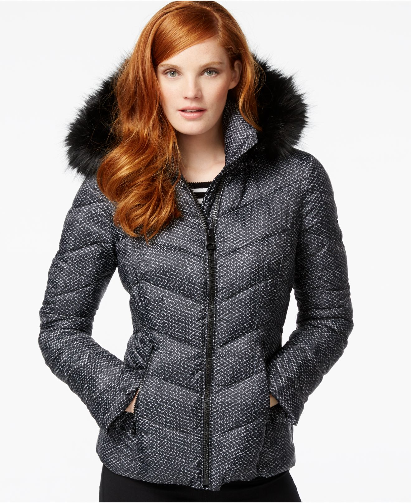 Guess Faux-fur-trim Geo-print Quilted Coat in Black | Lyst