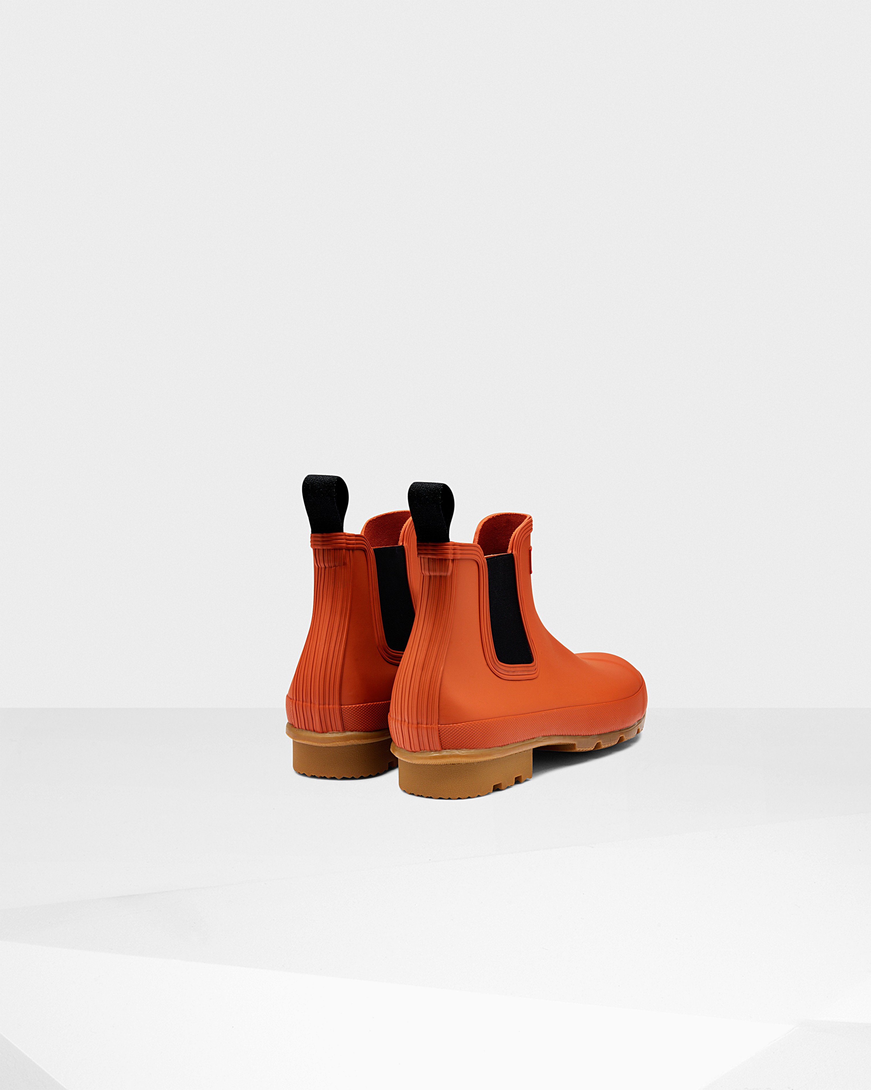 HUNTER Men's Original Gum Sole Chelsea Boots in Orange for Men - Lyst